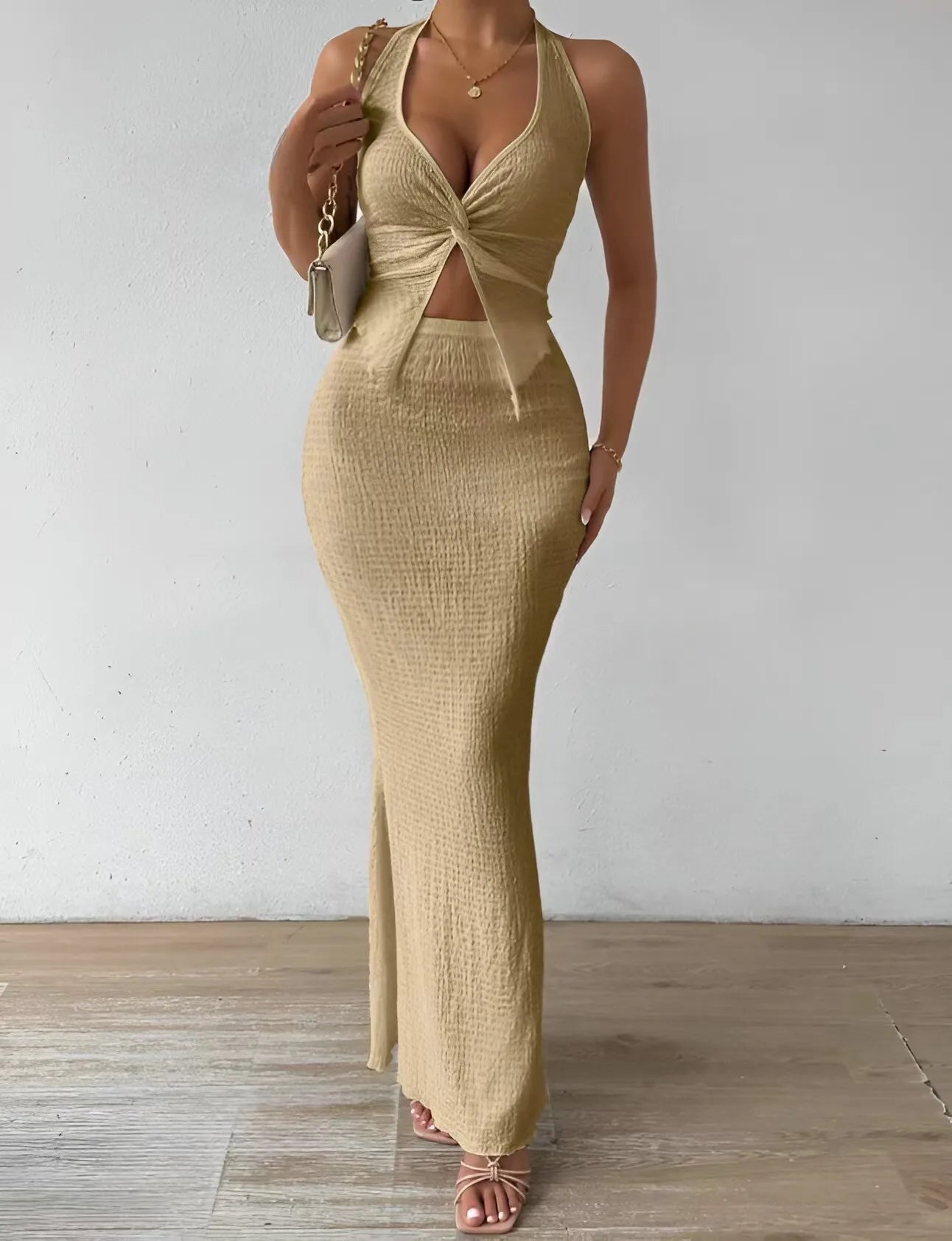 ✨ Elegant & Sexy Summer/Fall Two-Piece Set – Halter Top & Long Skirt 2025
