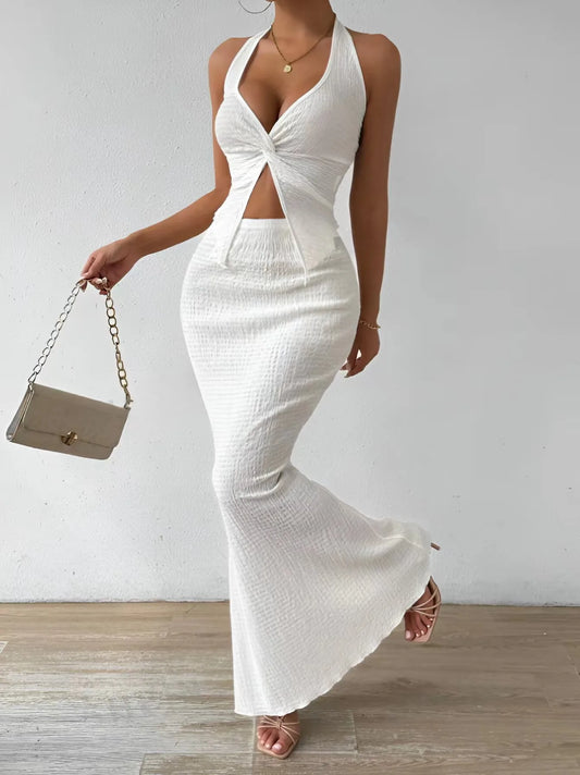 ✨ Elegant & Sexy Summer/Fall Two-Piece Set – Halter Top & Long Skirt 2025